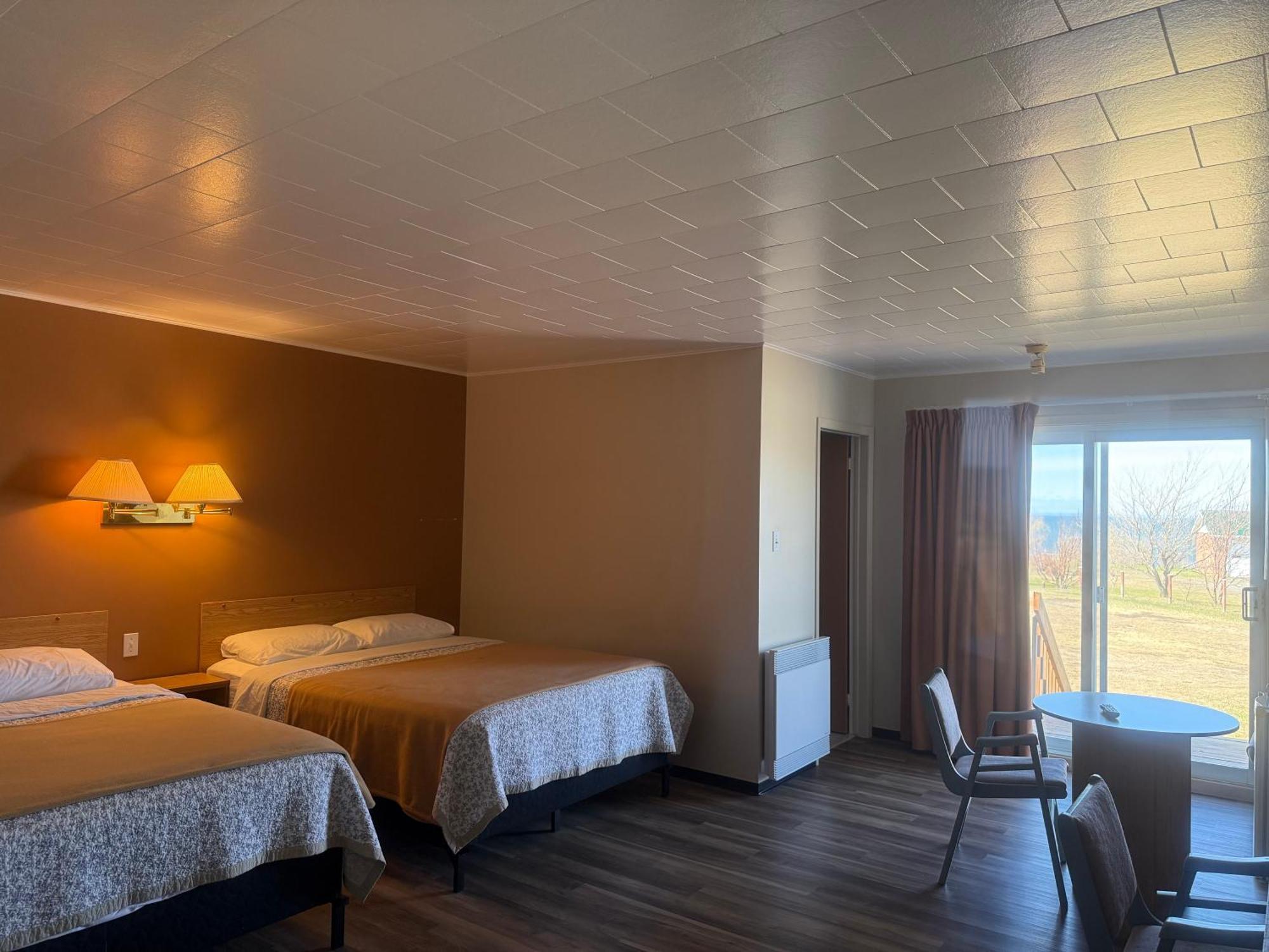 Le Campagnard Hotell Matane Eksteriør bilde