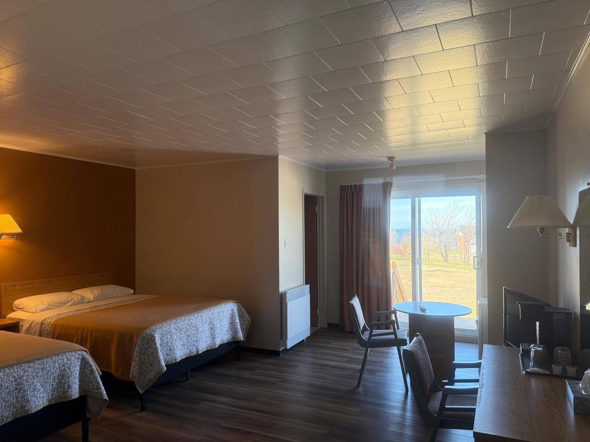 Le Campagnard Hotell Matane Eksteriør bilde