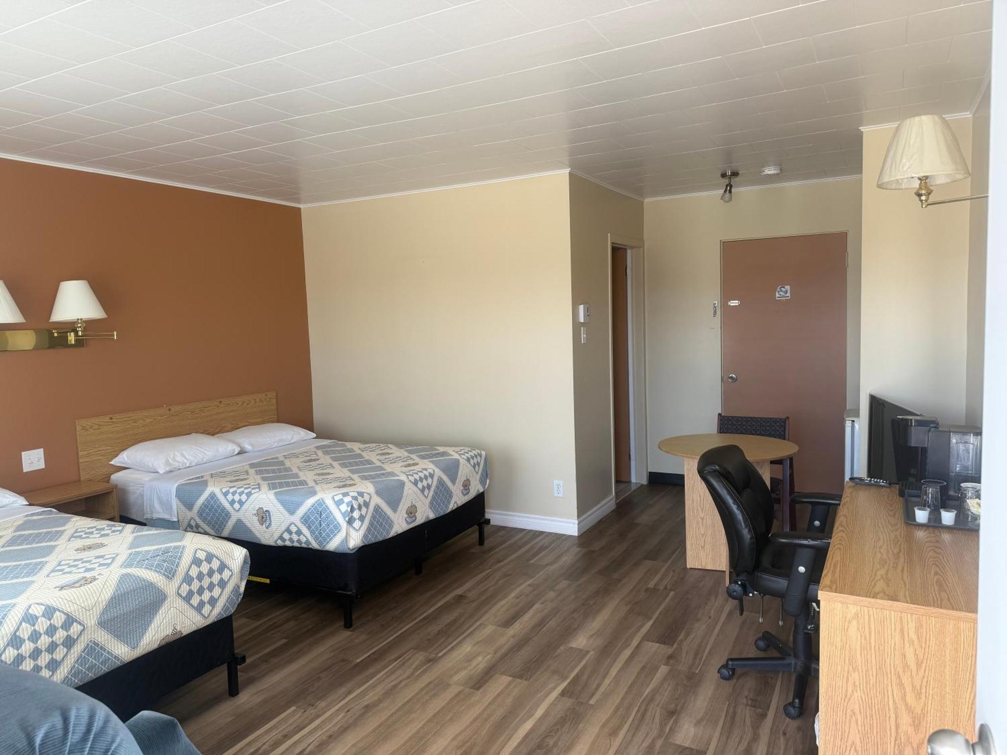 Le Campagnard Hotell Matane Eksteriør bilde